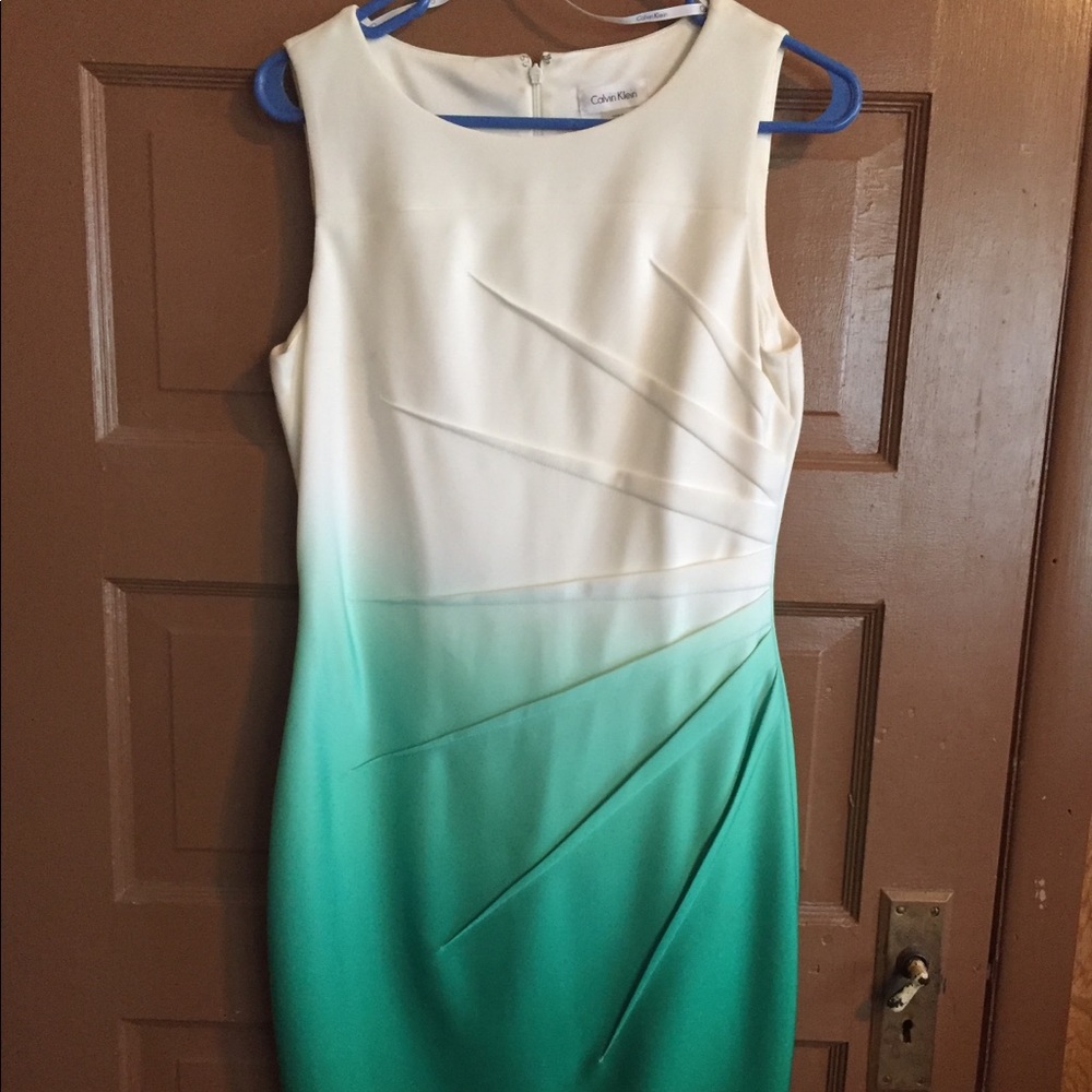 Sleeveless 👗